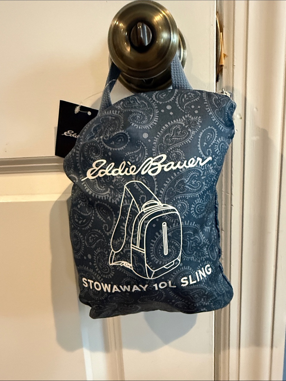 NWT Eddie Stowaway Packable Sling